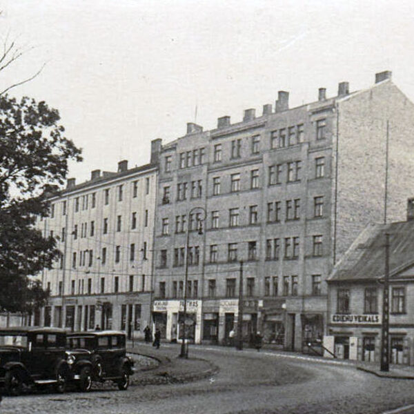 Tilta un Duntes ielu krustojums - 1930. gadi