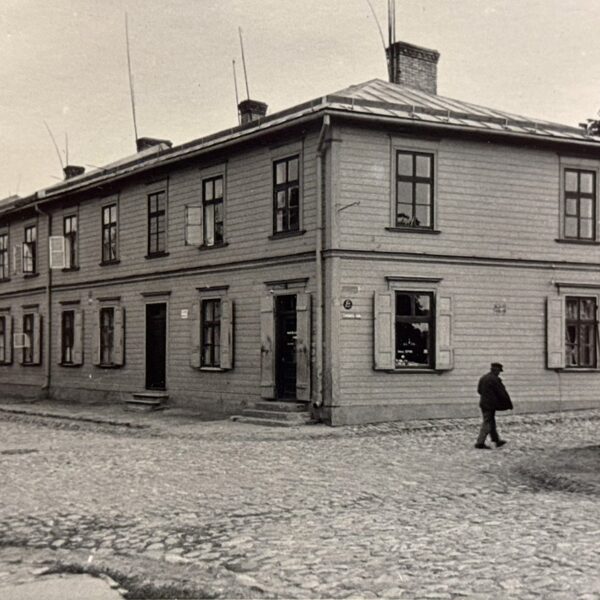 Dzīvojamā ēka Limbažu un Ziemeļu ielu krustojumā - 1939. gads