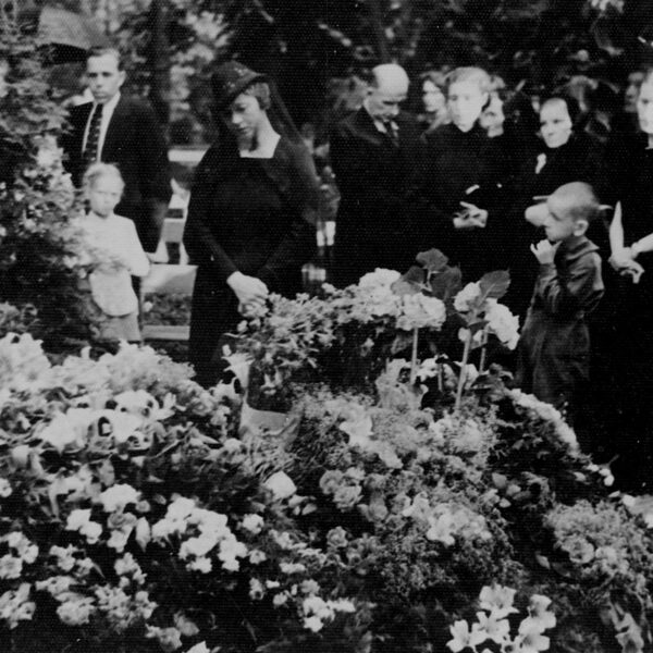 Alekša ielas mājas saimnieka Jaunzema bēres | 1941.