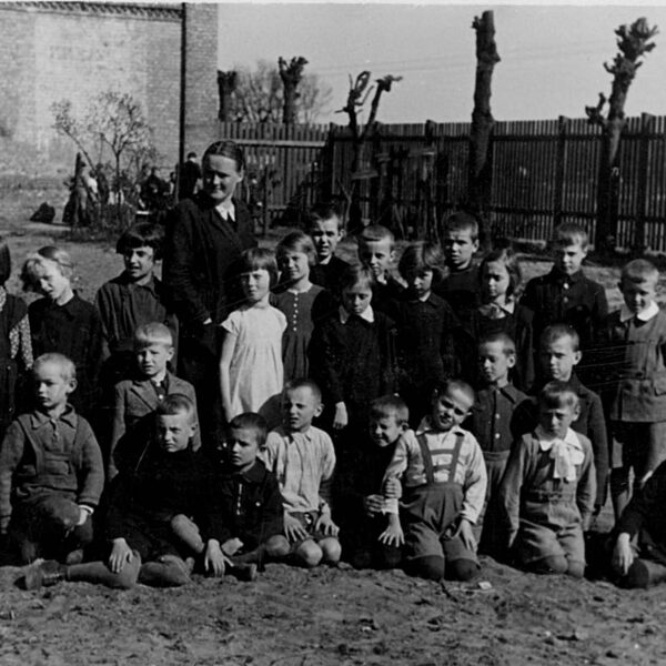Sīmaņa ielas 14 pagalms | 1930. gadu vidus