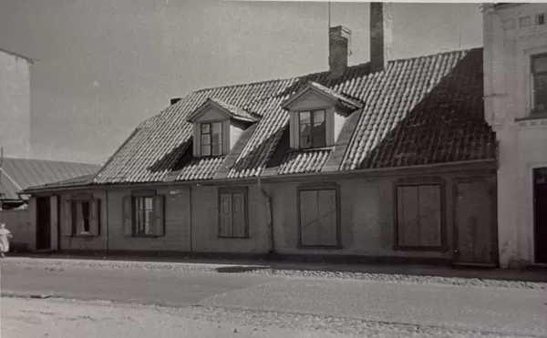 Dzīvojamā ēka Tilta ielā pie aptiekas - 1939. gads