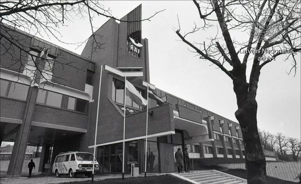 Rūpnīca "RAF" Duntes ielā - 1991. gads